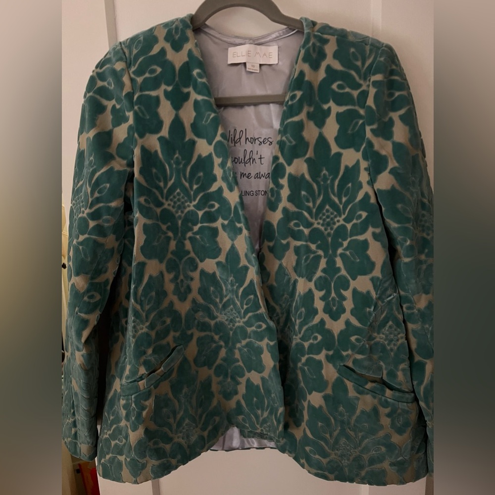 Ellie Mae blazer